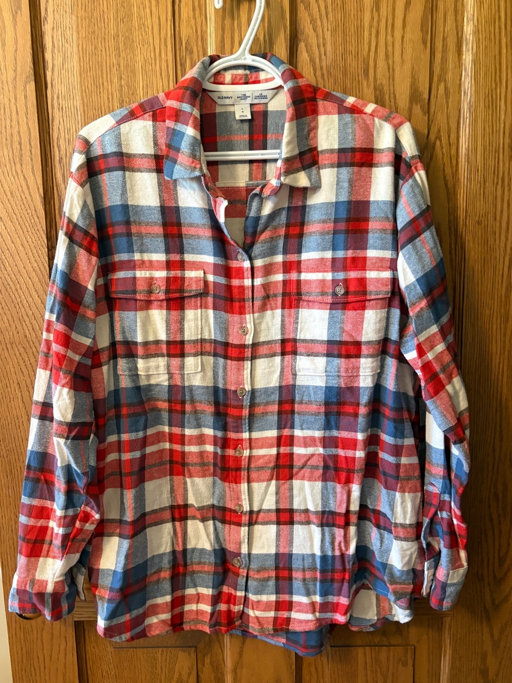 Old Navy women’s “the boyfriend” Red Plaid Flannel Shirt - Casual Button-Up